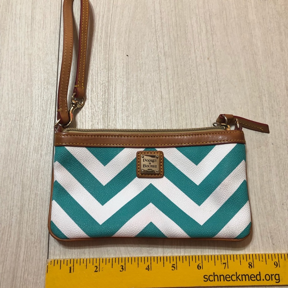 Like new Chevron Dooney & Bourke Wristlet